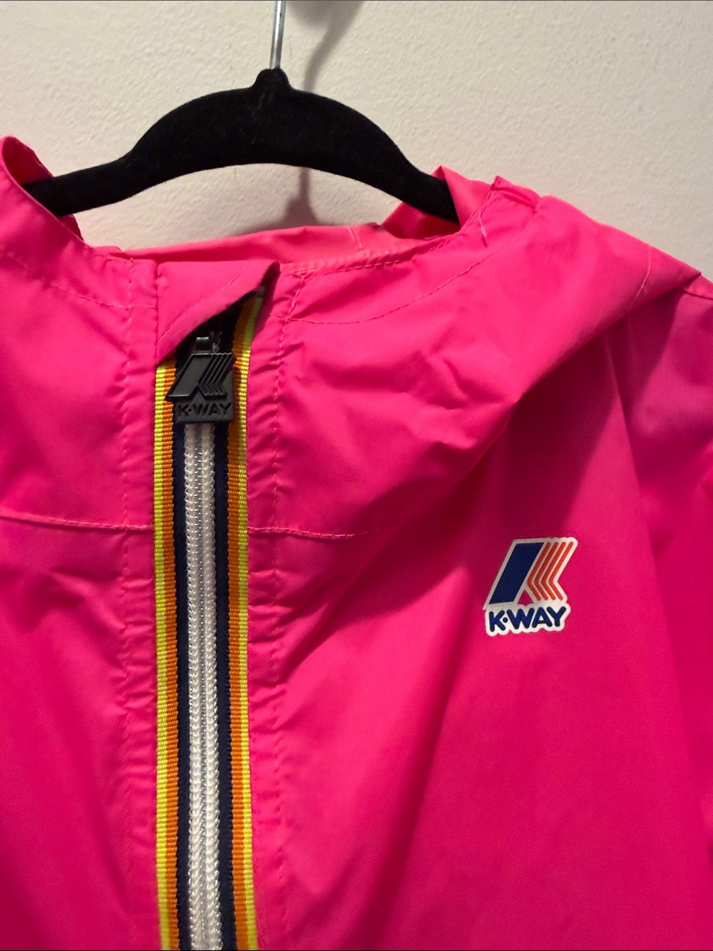 K-Way Le Vrai 3.0 Claude packable waterproof rain jacket in size 10 - Picture 4 of 12